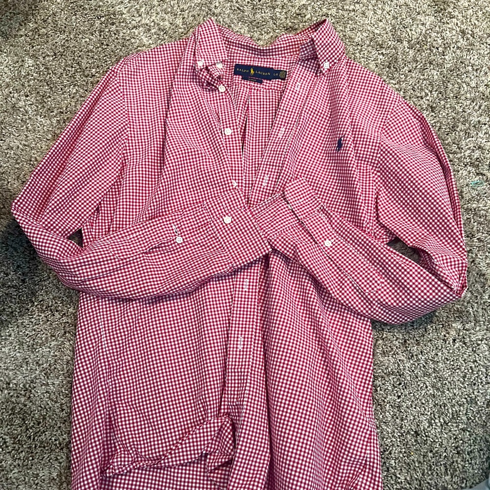 Ralph Lauren Polo button down!